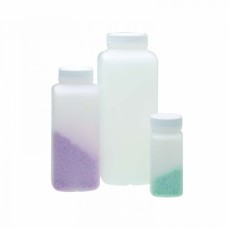 209683 - Flacon Blake, HDPE naturel, 4 oz. avec bouchon visse 38-400 premonte, 41 mm x 50 mm x 94 mm 